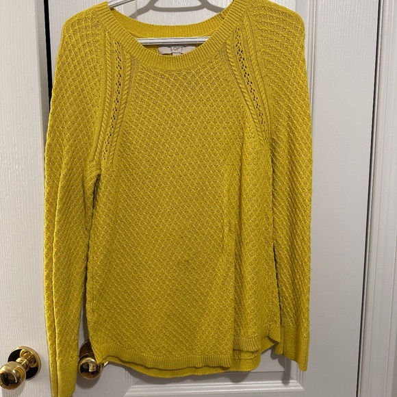 Full sleeves sweater - Picture 1 of 2
